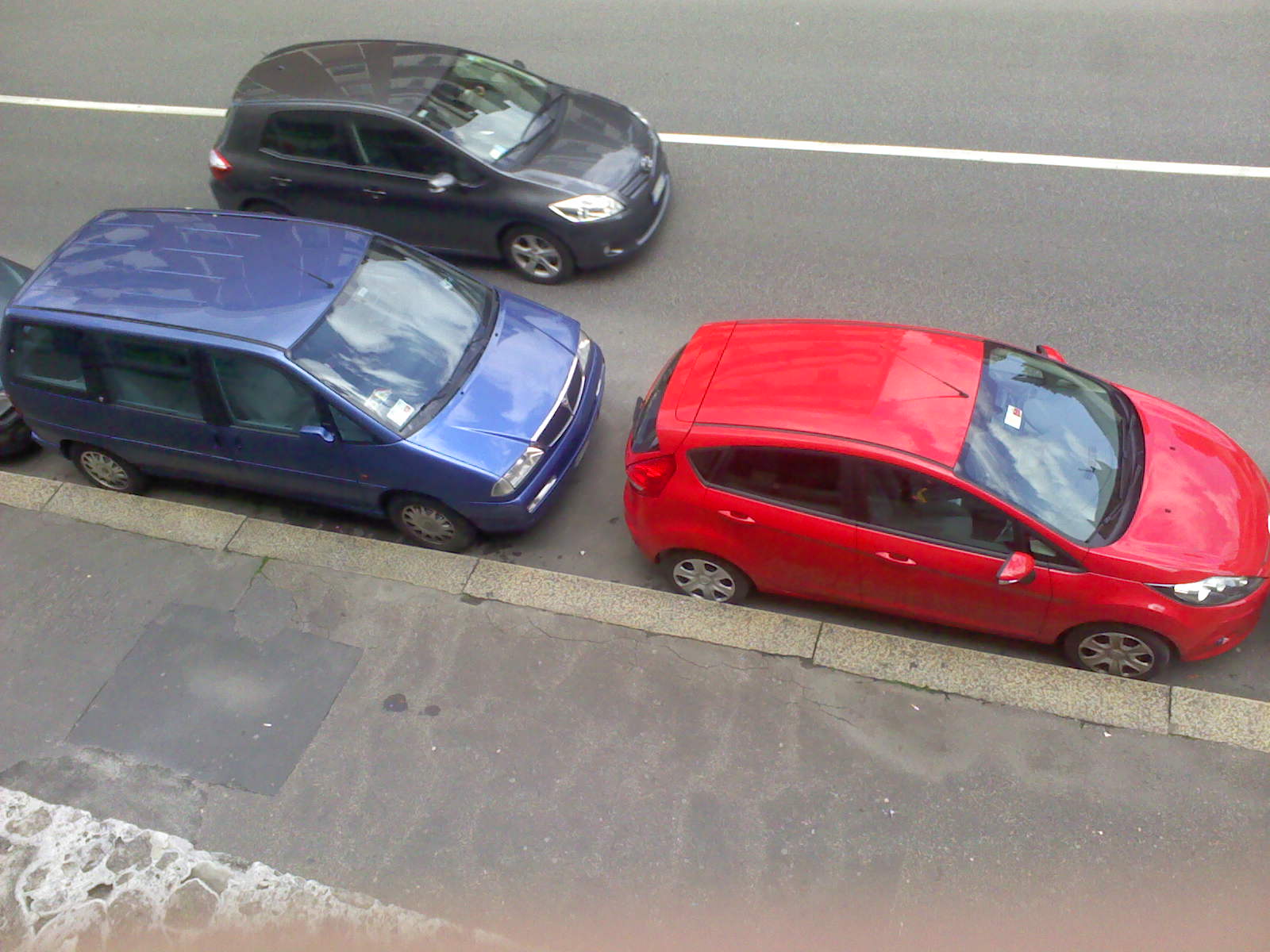 Avviso pubblicazione bando per concessione posti auto comunali - anno 2026